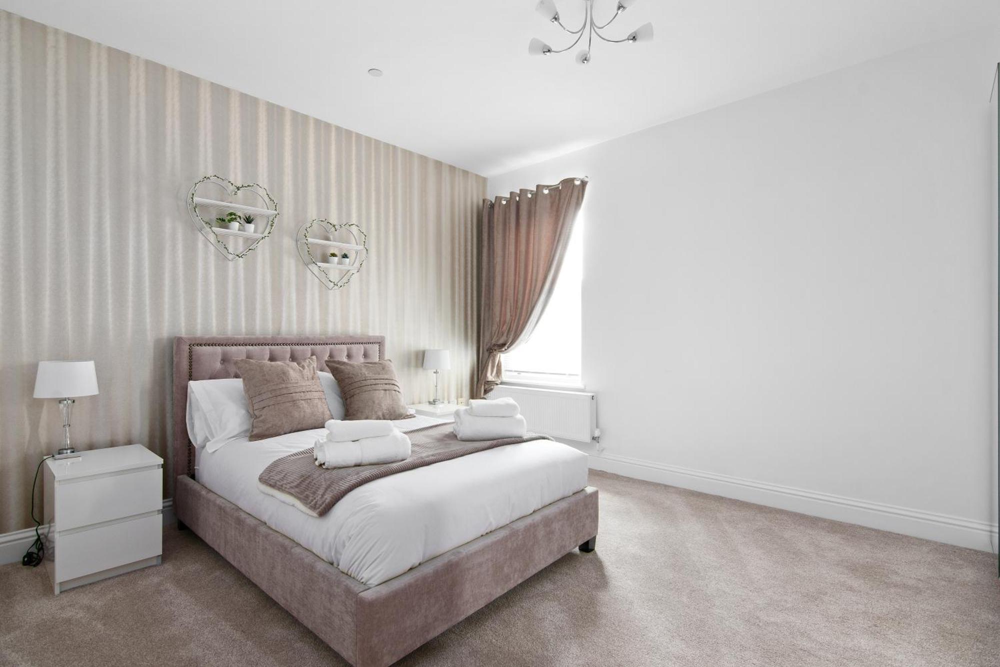 The Roost Group - Bedford House Apartments جرافسيند الغرفة الصورة